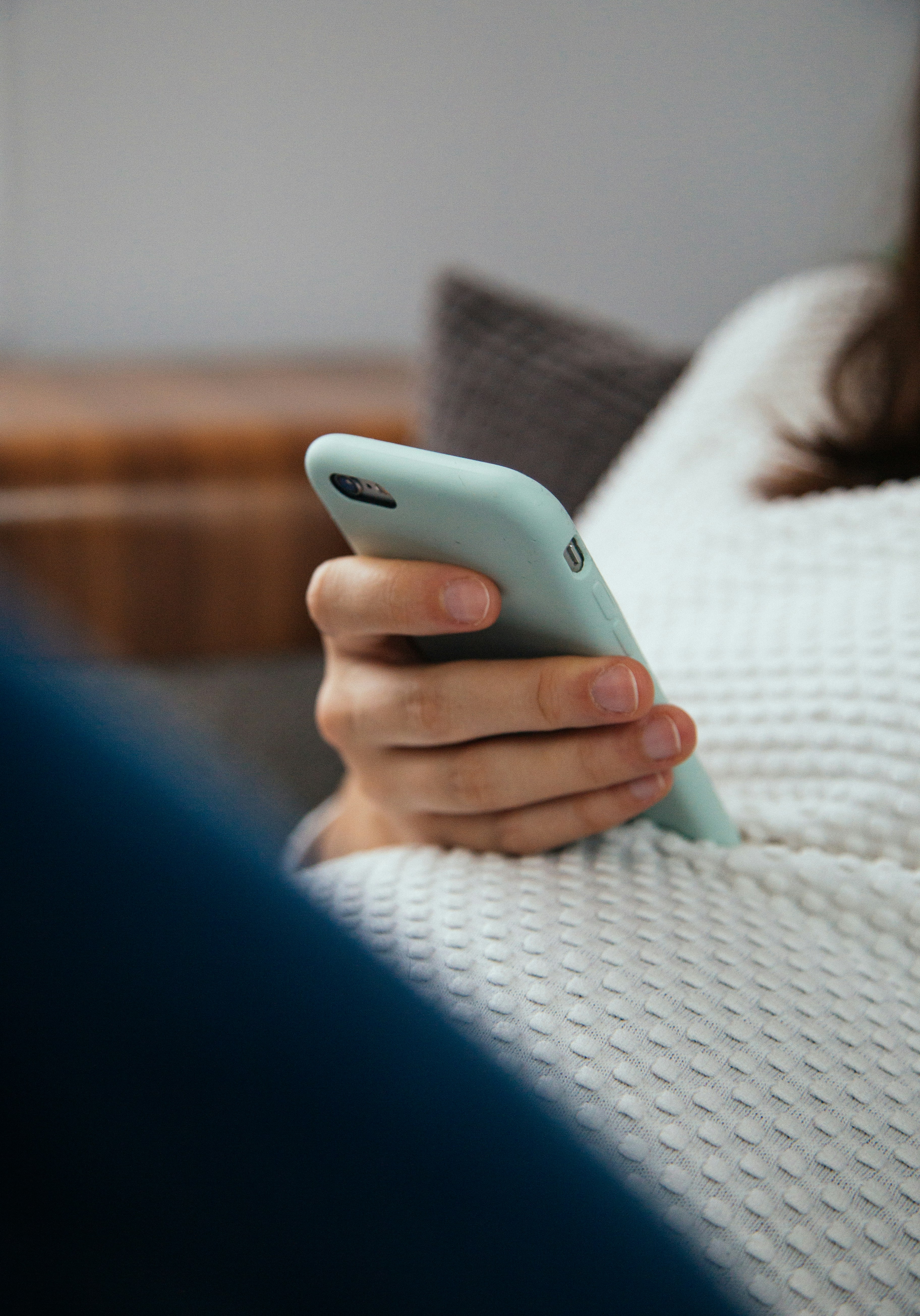 Mobile phone borrow